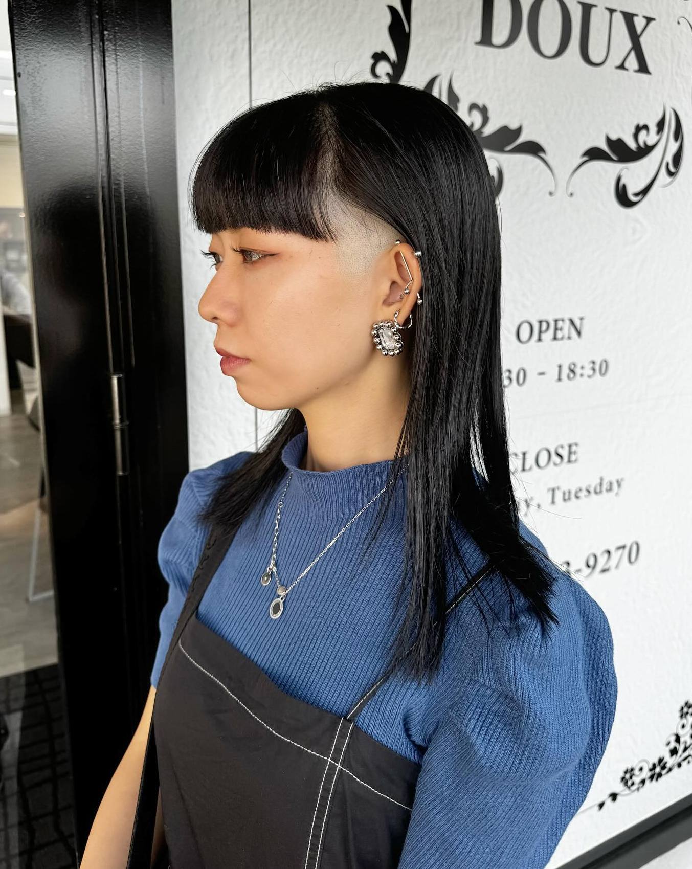 Shoulder-Length Straight Undercut Hair with Bangs